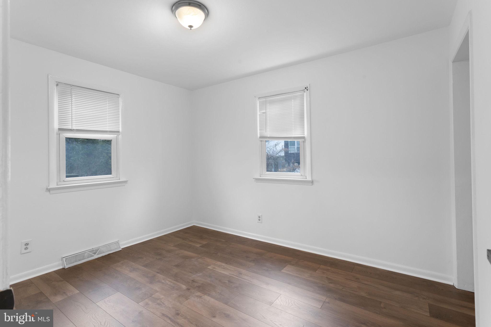 950 Central Avenue Runnemede, NJ 08078 - Photo 18 of 24