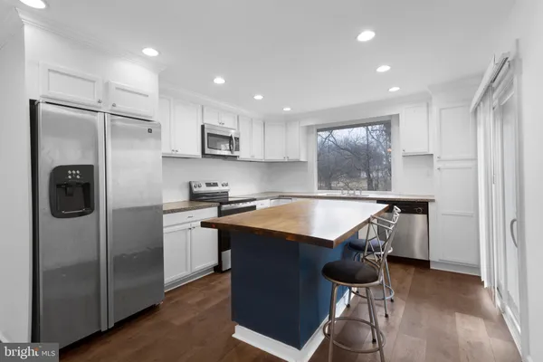 $2,875 | 950 Central Avenue, Runnemede, NJ 08078