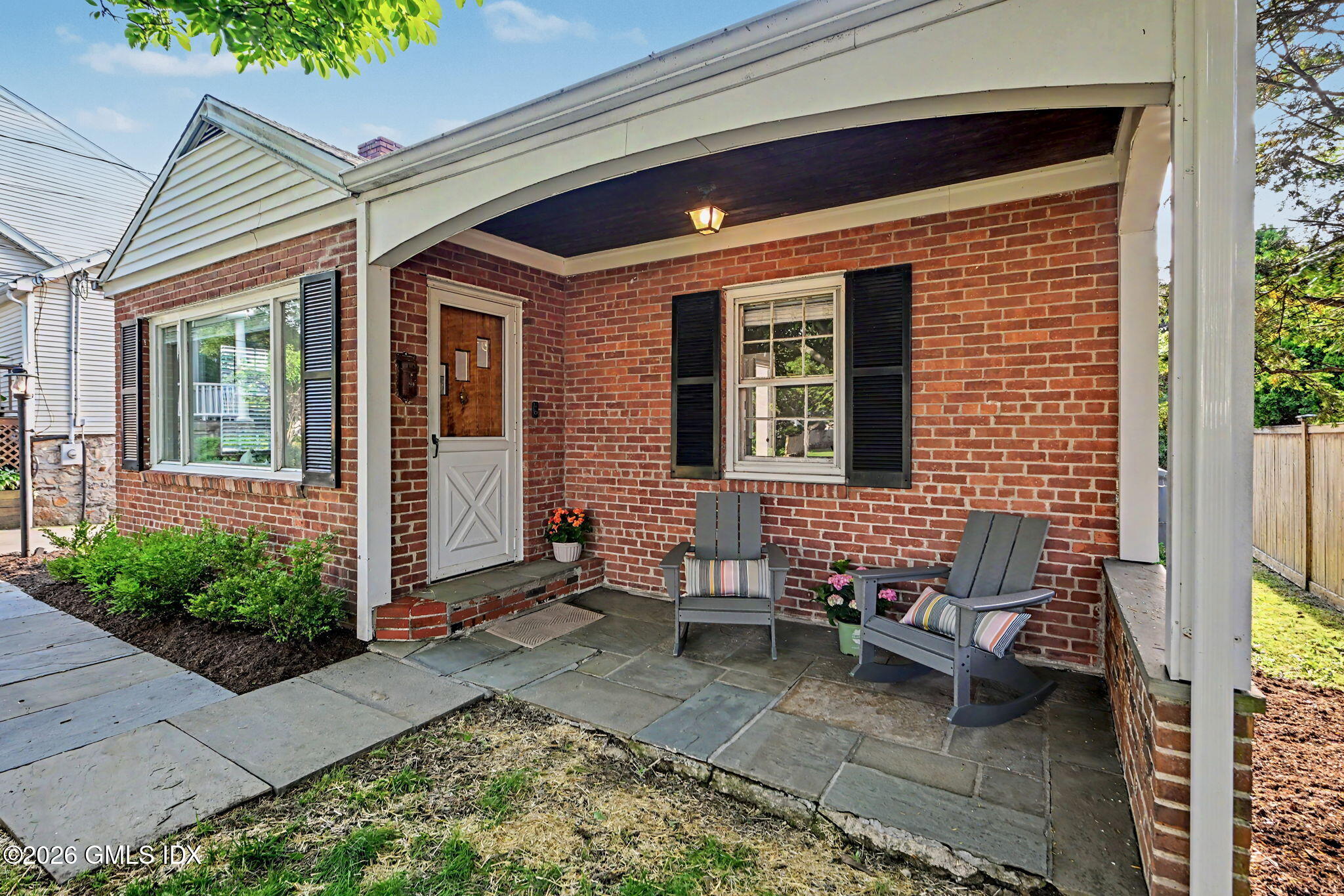 14 Spezzano Drive Riverside, CT 06878 - Photo 4 of 17 28-web-or-mls-14-spezzano-dr