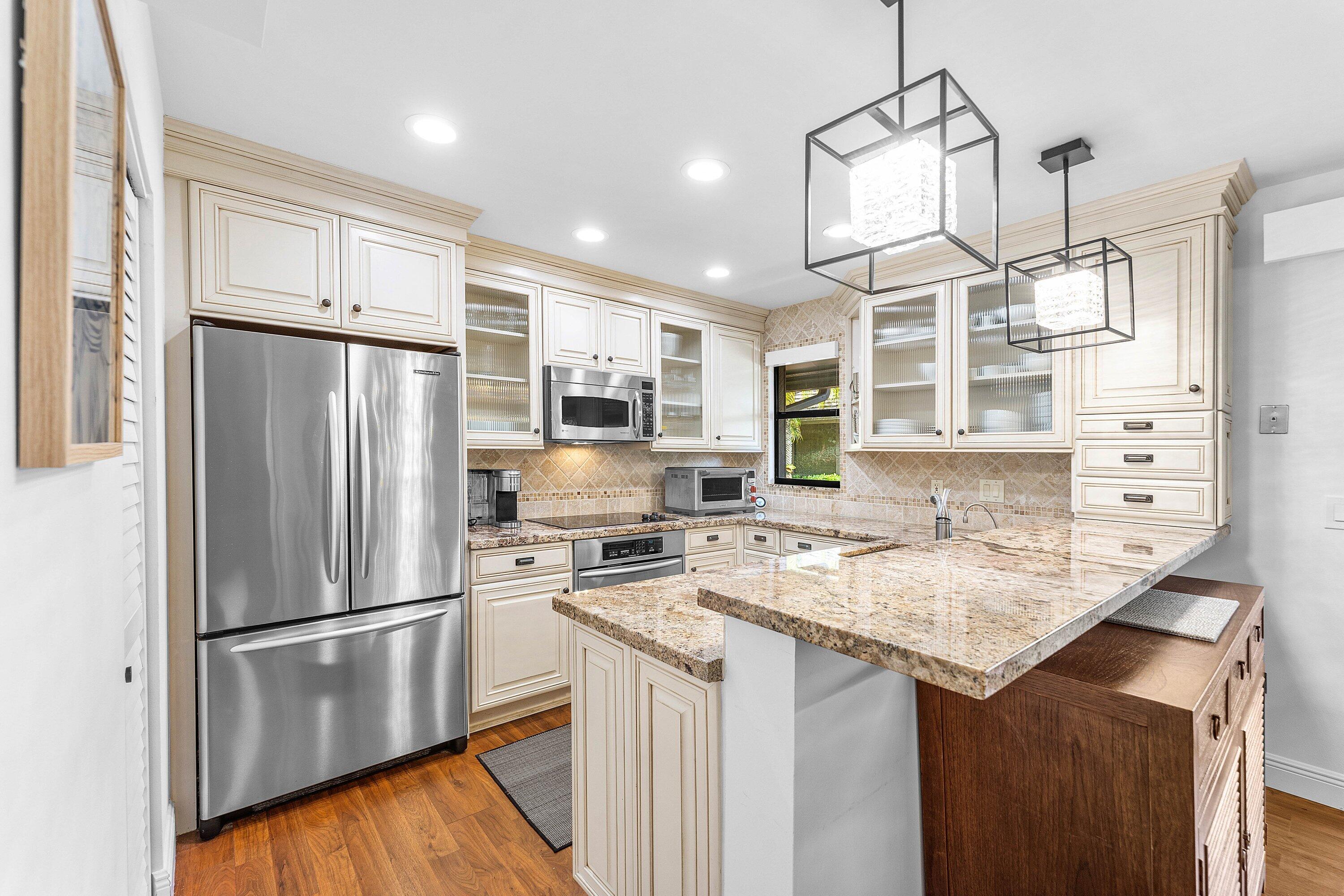 7077 Rain Forest Drive Boca Raton, FL 33434 - Photo 12 of 59 014-7077RainForestDrive-BocaRaton-FL-334