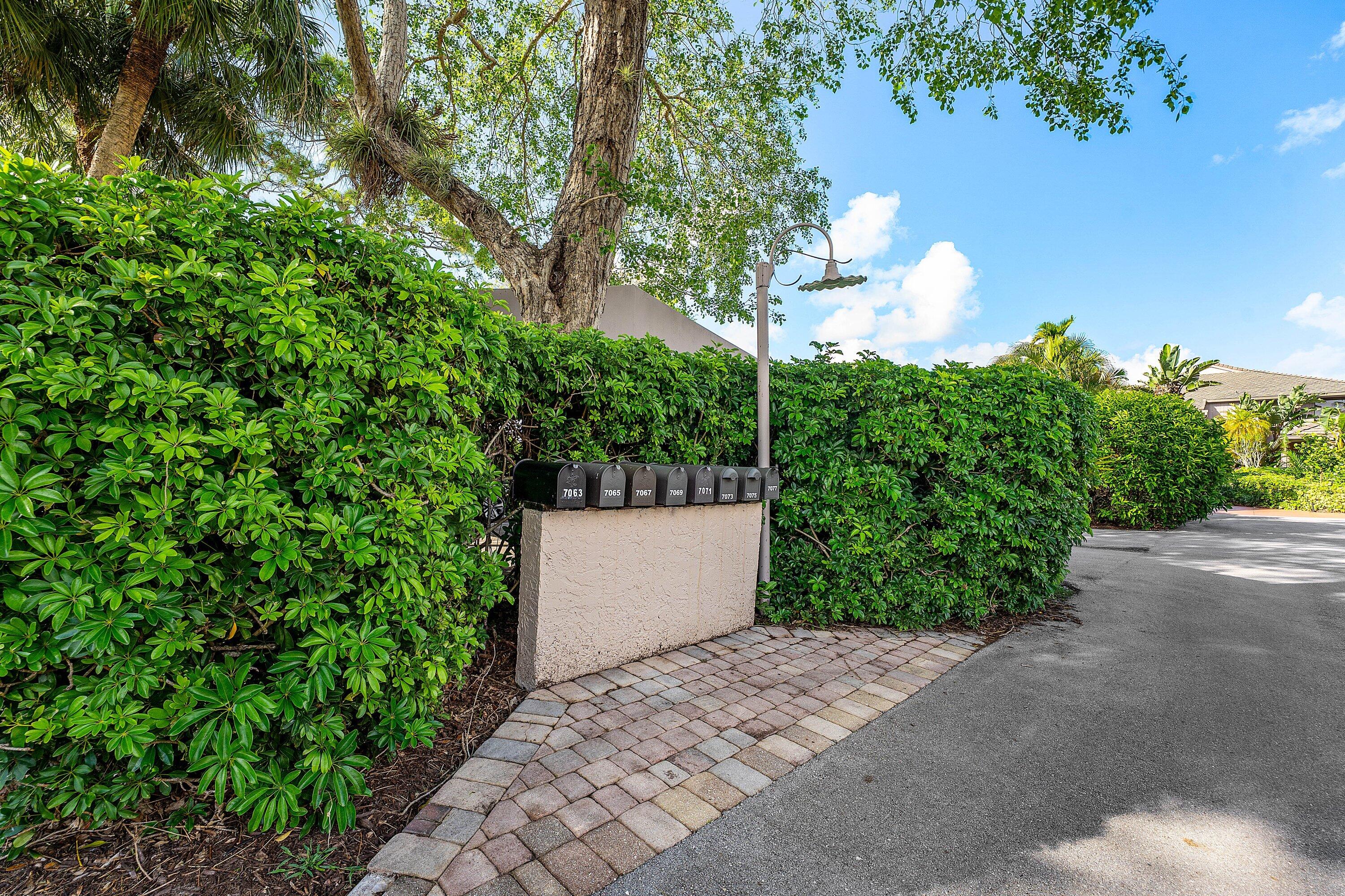7077 Rain Forest Drive Boca Raton, FL 33434 - Photo 34 of 59 006-7077RainForestDrive-BocaRaton-FL-334