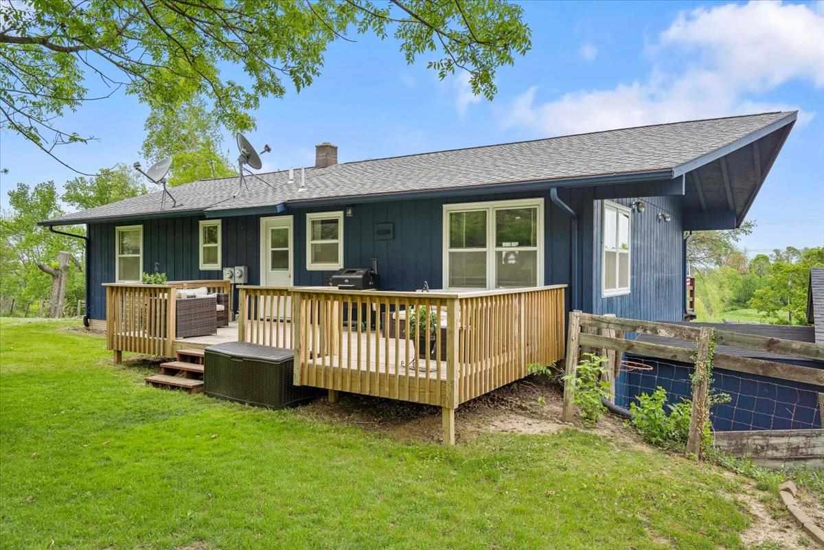 1438 Arrowhead Road Mount Vernon, IA 52314 - Photo 4 of 46 Gallery Image 4