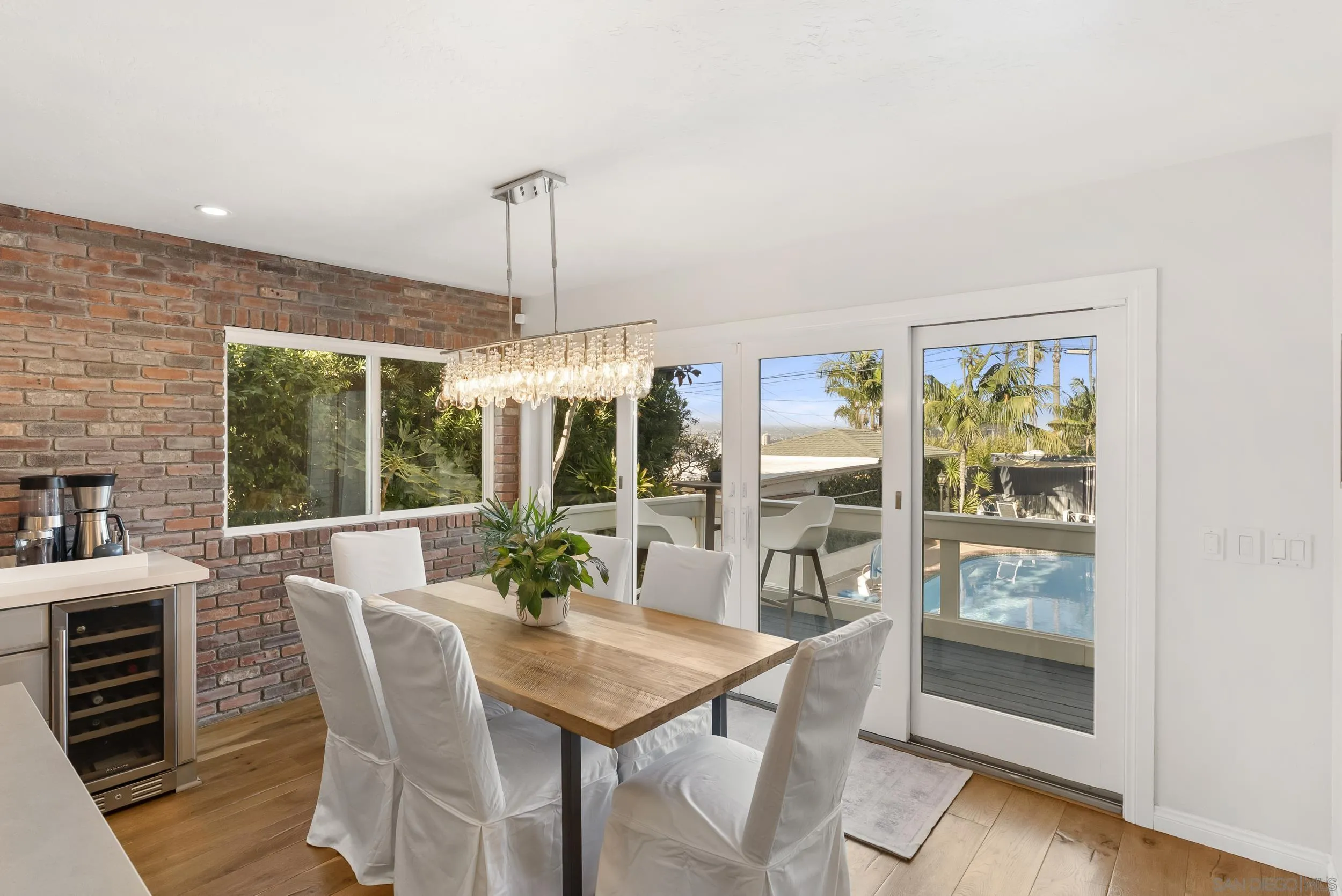 4474 Niagara Avenue San Diego, CA 92107 - Photo 11 of 68