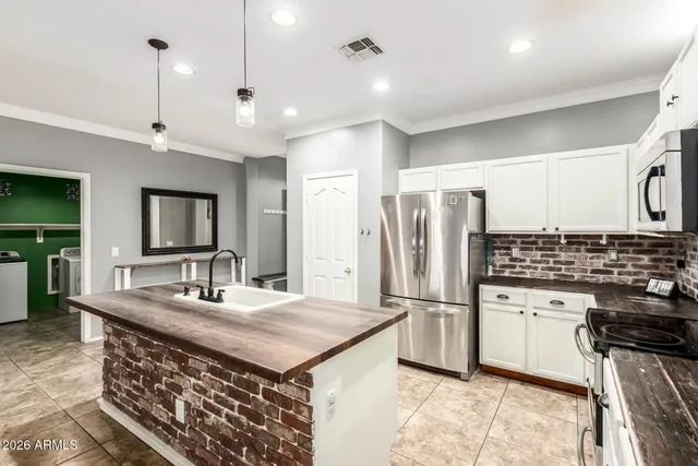 $350,000 | 1828 South 238th Lane, Buckeye, AZ 85326