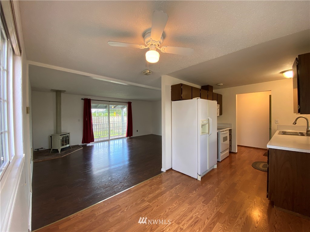 14531 Mud Run Road Southeast Yelm, WA 98597 - Photo 6 of 40 Gallery Image 6