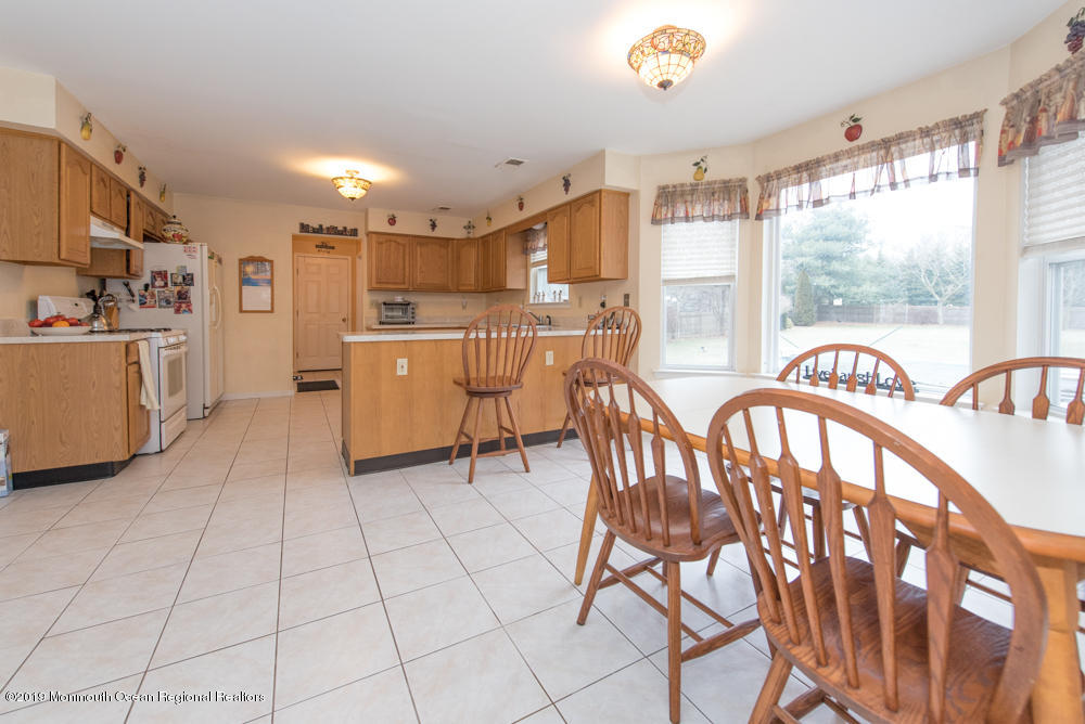 155 Shark River Road Tinton Falls, NJ 07753 - Photo 11 of 46 jt (23 of 45)