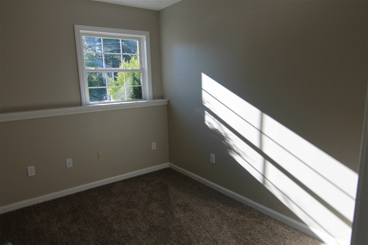 29 Baltimore Road Nashua, NH 03062 - Photo 12 of 12