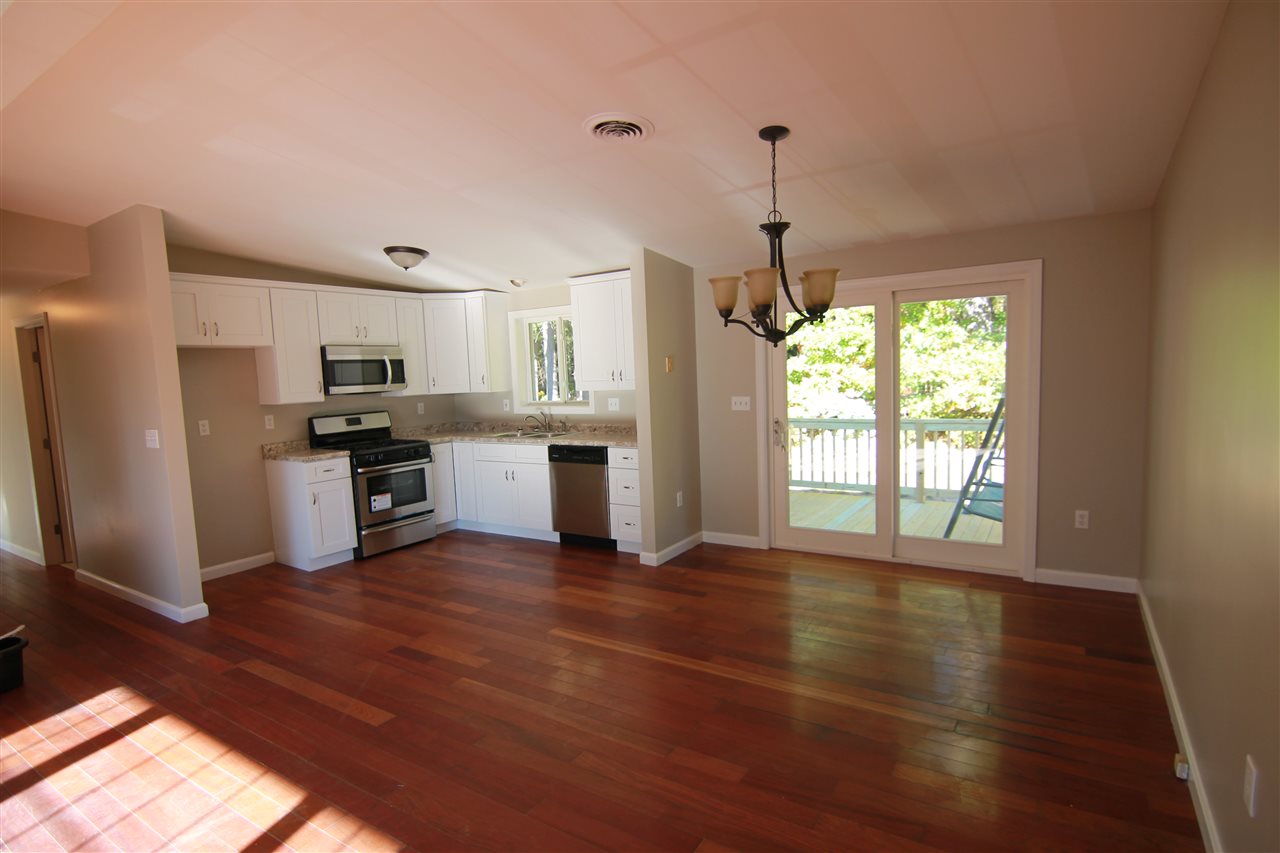 29 Baltimore Road Nashua, NH 03062 - Photo 7 of 12