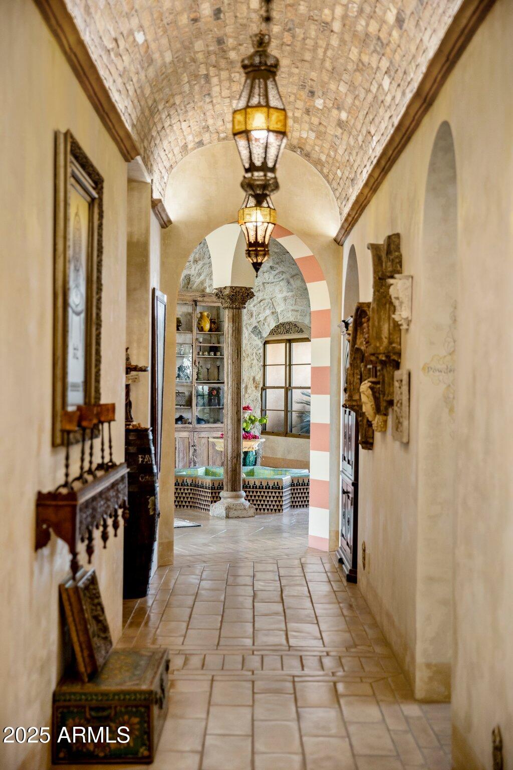 66 Biltmore Estates Drive Phoenix, AZ 85016 - Photo 45 of 54 a view of entryway
