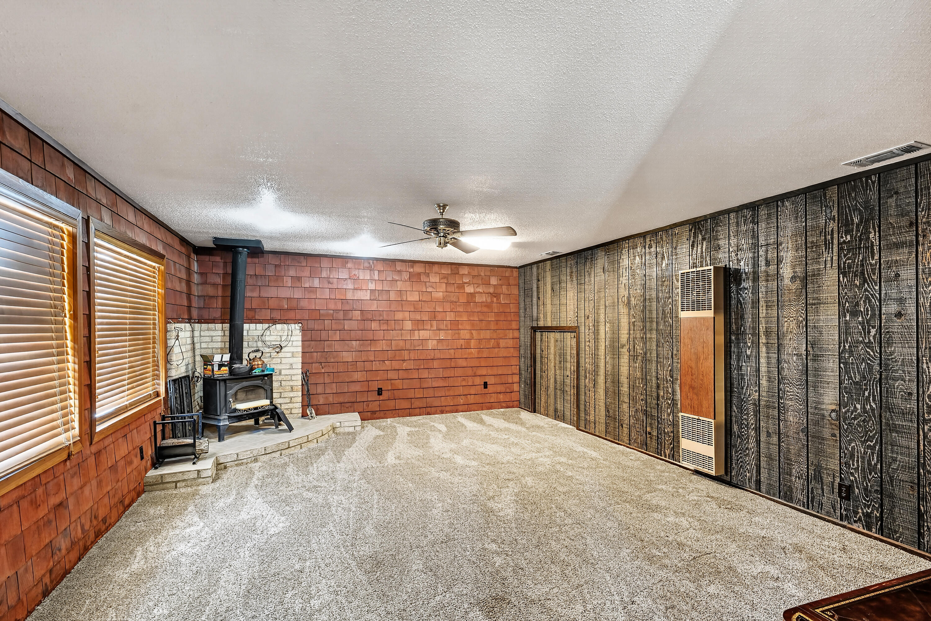 105 13th Street Seagraves, TX 79359 - Photo 21 of 25 DSC08228
