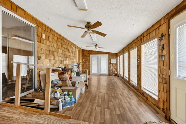 $225,000 | 105 13th Street, Seagraves, TX 79359