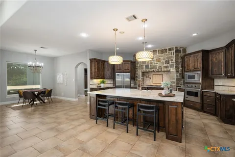 $1,350,000 | 1211 Porto Point, New Braunfels, TX 78132