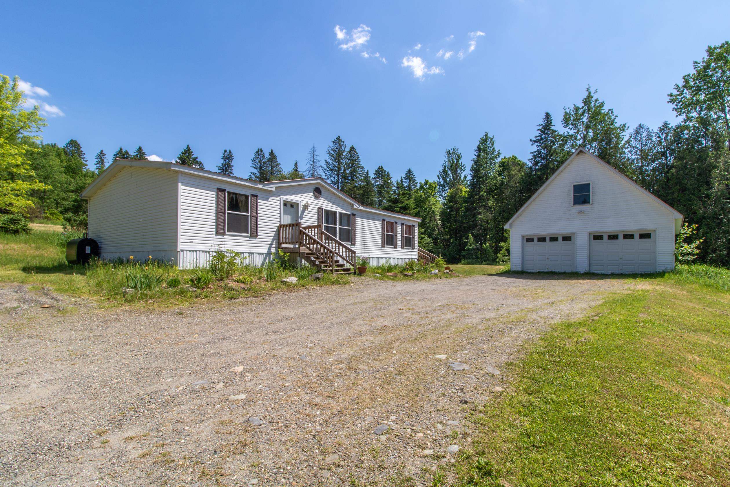 124 Willis Road Charleston, VT 05872 - Photo 1 of 36 Gallery Image 1