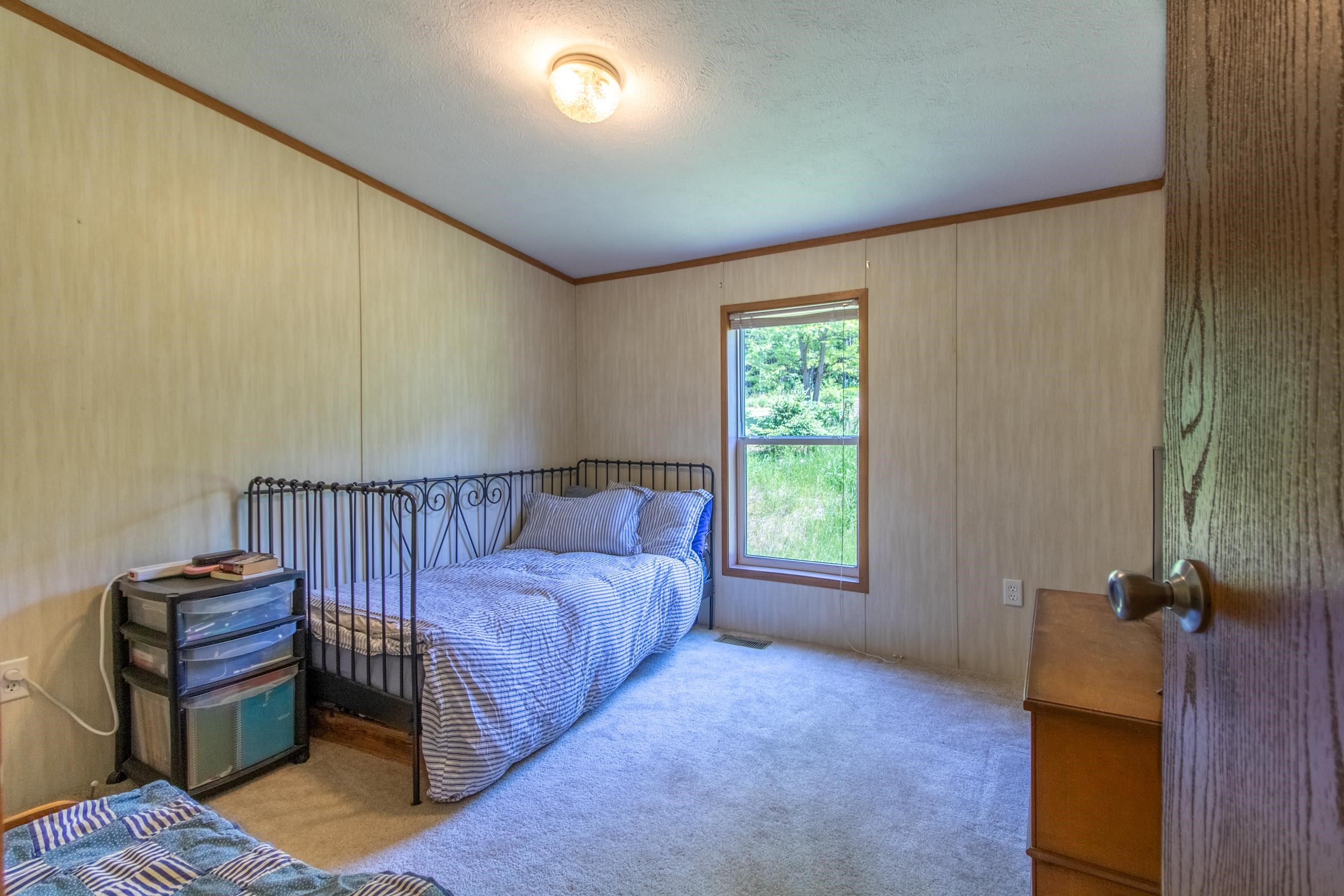 124 Willis Road Charleston, VT 05872 - Photo 4 of 36 Gallery Image 4