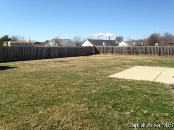 4012 Oakview Drive Springfield, IL 62712 - Photo 4 of 6