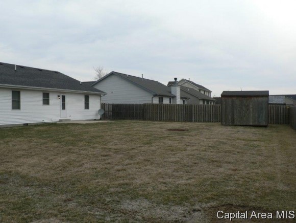 4012 Oakview Drive Springfield, IL 62712 - Photo 5 of 6