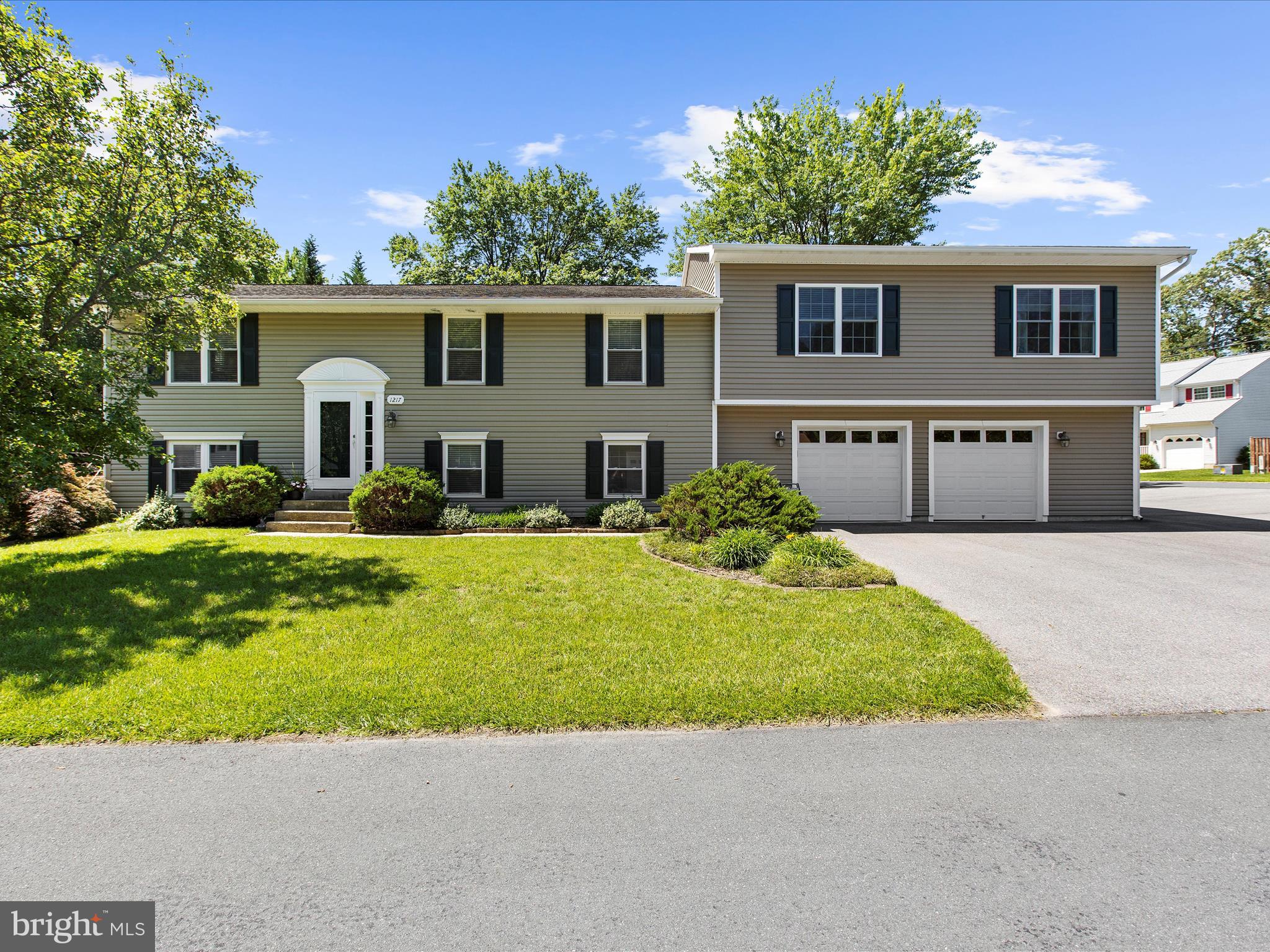 1217 Somerset Road Severn, MD 21144 - Photo 2 of 86
