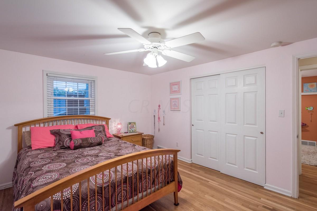 2370 McCoy Road Columbus, OH 43220 - Photo 22 of 30