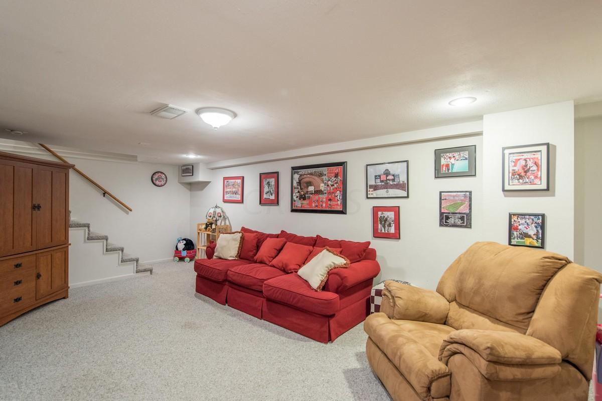 2370 McCoy Road Columbus, OH 43220 - Photo 24 of 30