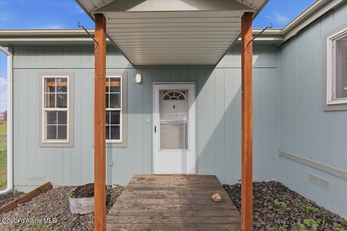 52 Promise Lane Plummer, ID 83851 - Photo 3 of 48 1000049723