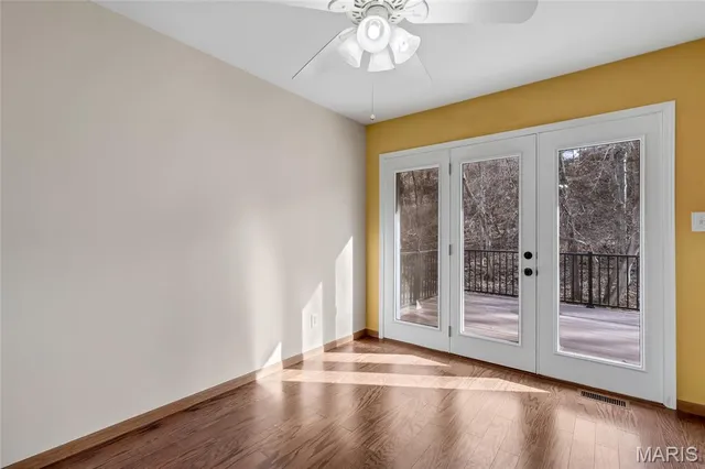 $325,000 | 3079 Shady Oak Drive, Unit 15B, St. Charles, MO 63301