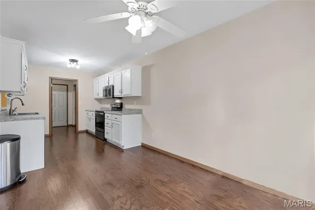 $325,000 | 3079 Shady Oak Drive, Unit 15B, St. Charles, MO 63301