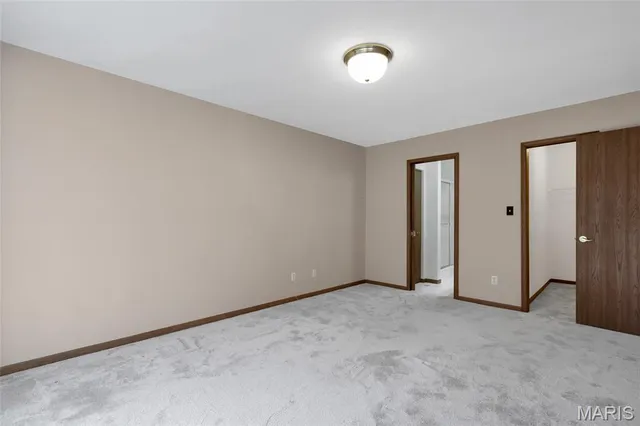 $325,000 | 3079 Shady Oak Drive, Unit 15B, St. Charles, MO 63301