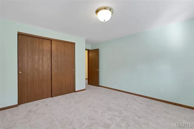 $325,000 | 3079 Shady Oak Drive, Unit 15B, St. Charles, MO 63301