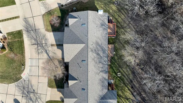 $325,000 | 3079 Shady Oak Drive, Unit 15B, St. Charles, MO 63301