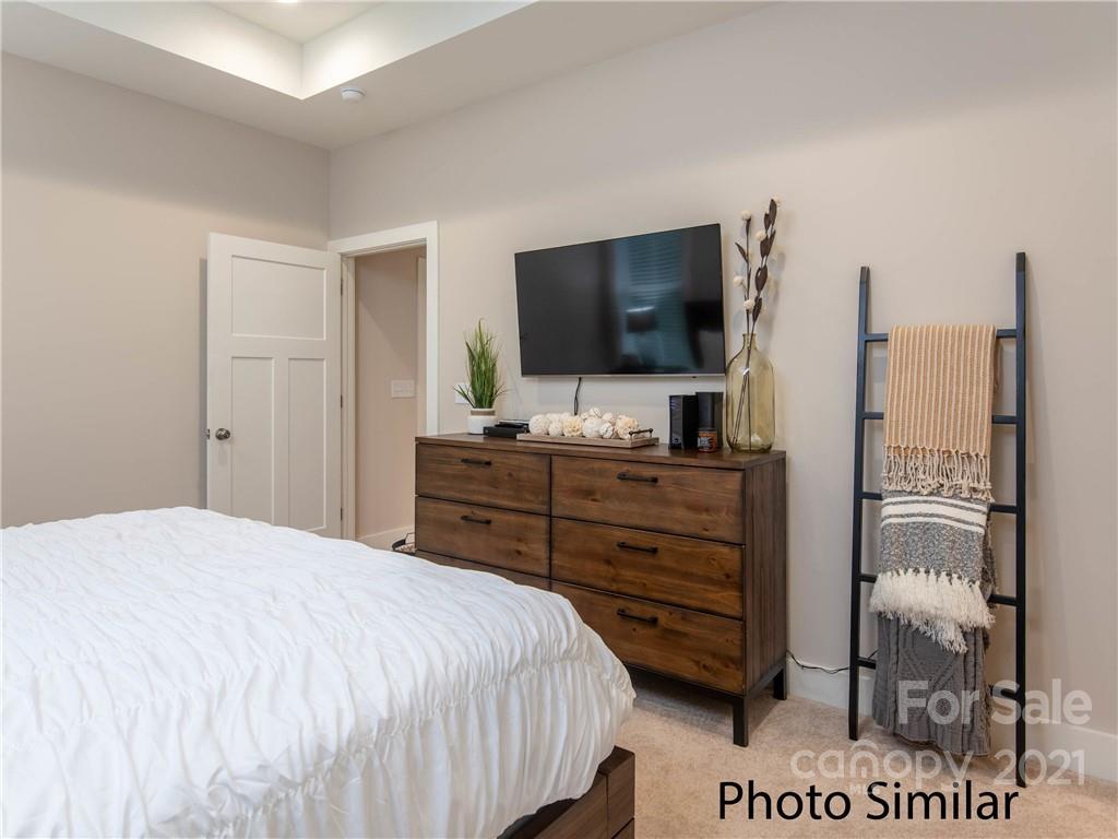 36 Westside Village Road, Unit 13 Fairview, NC 28730 - Photo 13 of 27 Gallery Image 13