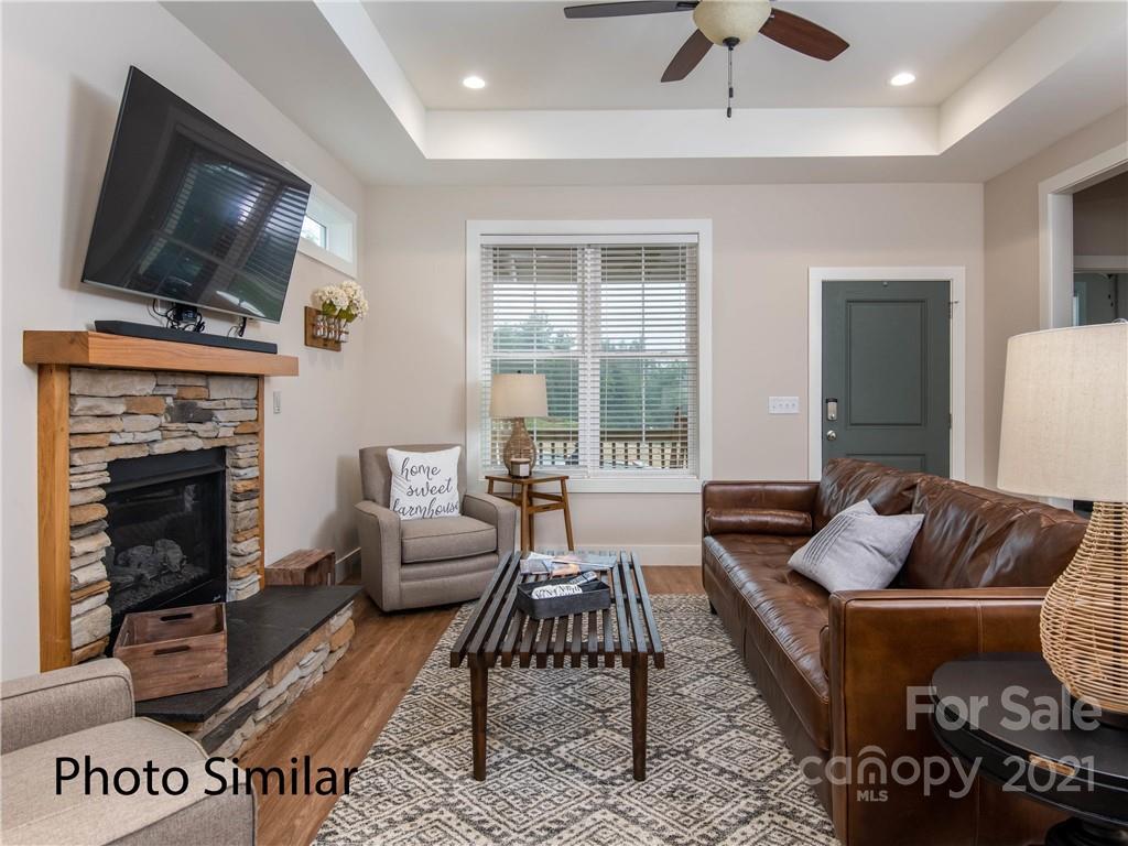 36 Westside Village Road, Unit 13 Fairview, NC 28730 - Photo 5 of 27 Gallery Image 5