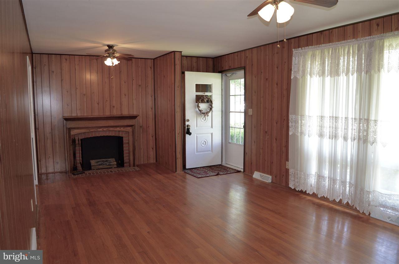 115 Belmont Road Gettysburg, PA 17325 - Photo 5 of 35 Gallery Image 5