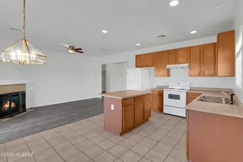 $343,000 | 6715 South Via Molino De Viento, Tucson, AZ 85757