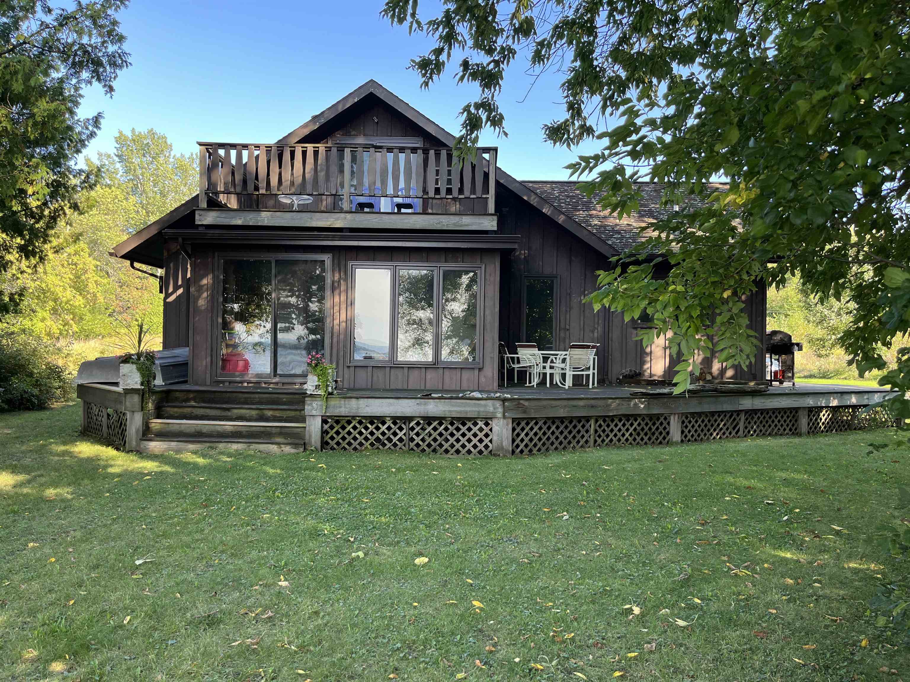 143 West Shore Road Grand Isle, VT 05458 - Photo 5 of 34 Gallery Image 5