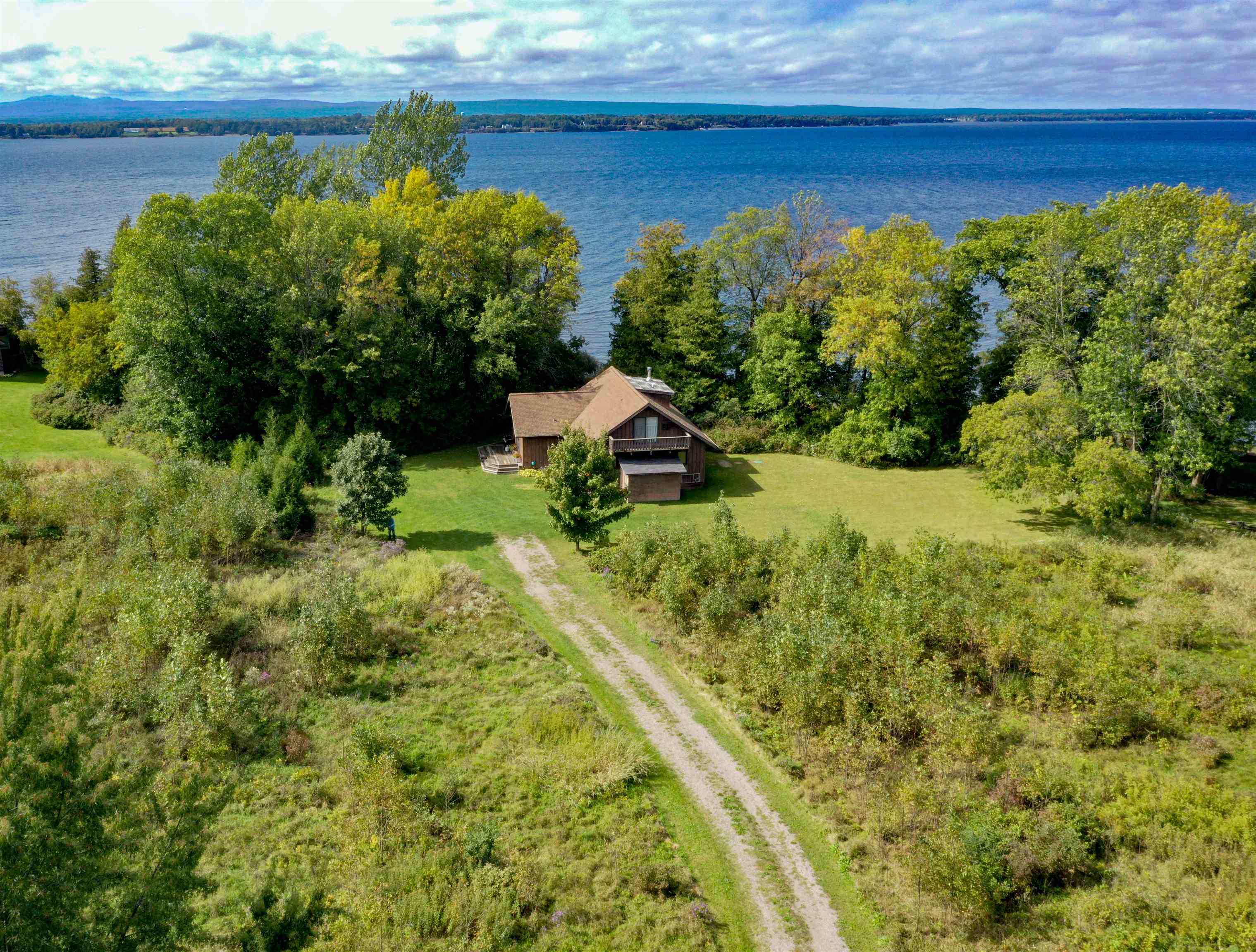 143 West Shore Road Grand Isle, VT 05458 - Photo 7 of 34 Gallery Image 7