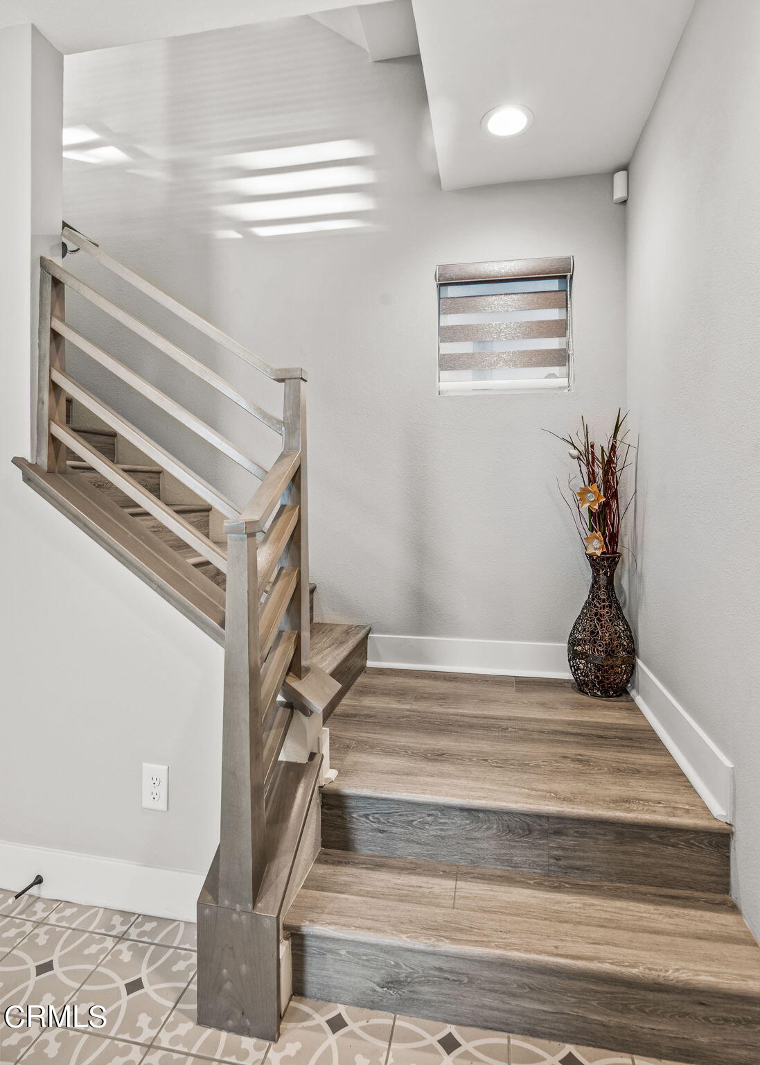 1051 Canal Street Oxnard, CA 93035 - Photo 10 of 54 10-web-or-mls-Upmarketmedia_1051Can-17