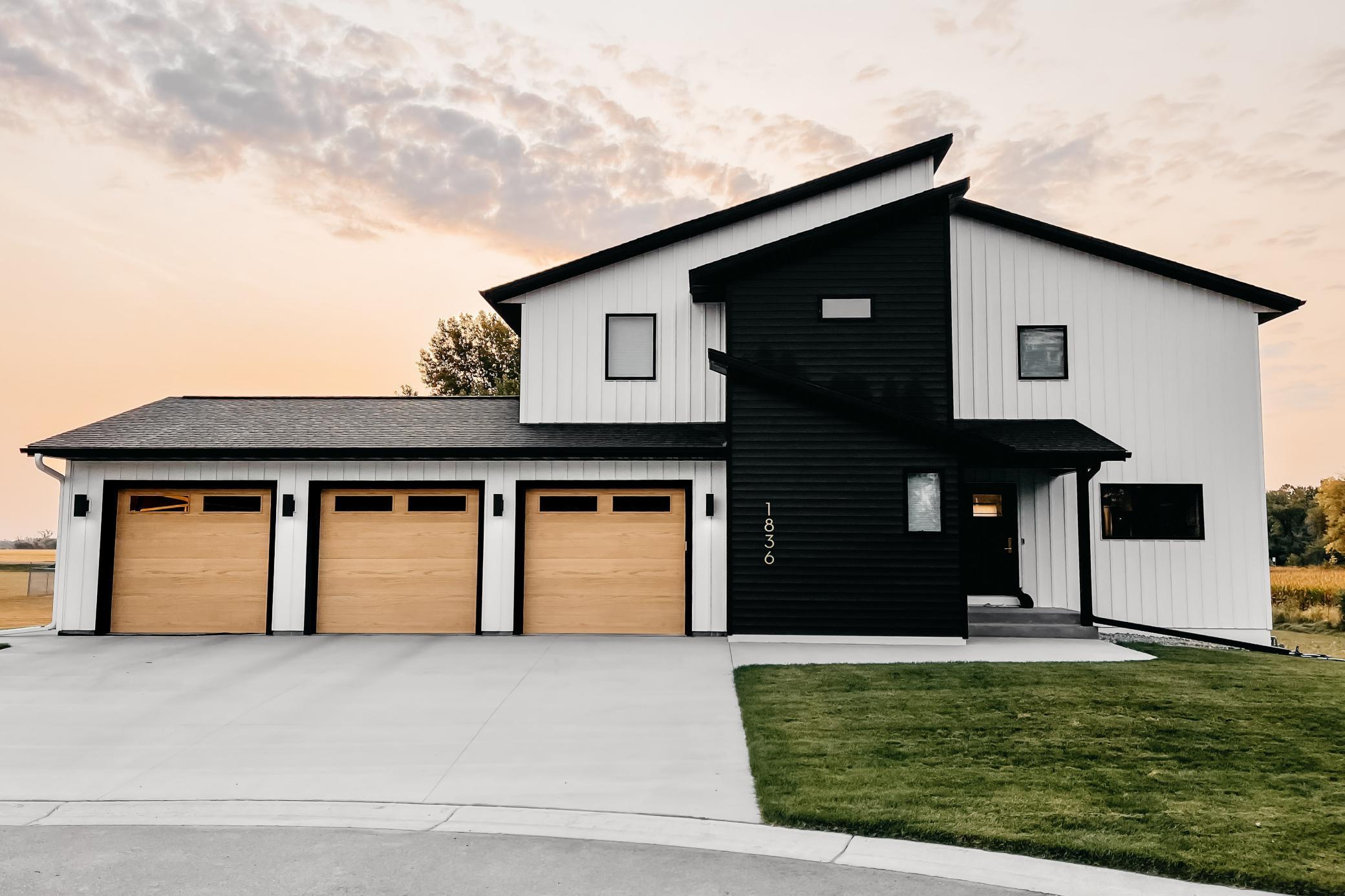 1836 Indigo Trail Mankato, MN 56001 - Photo 1 of 46