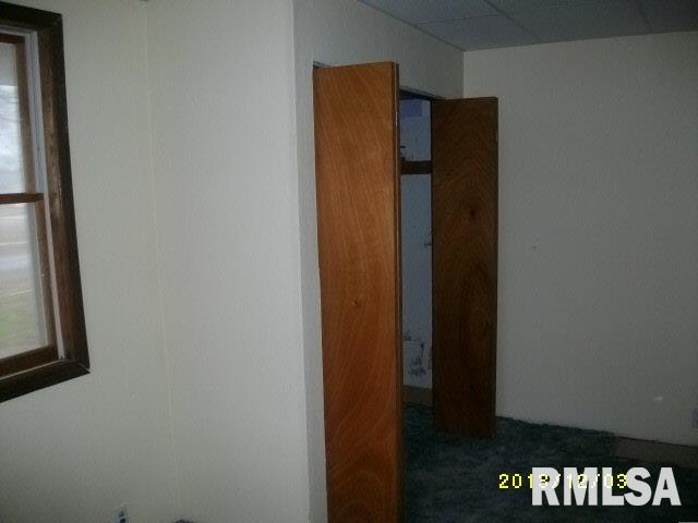 481 West First Street Beckemeyer, IL 62219 - Photo 8 of 10 Gallery Image 8