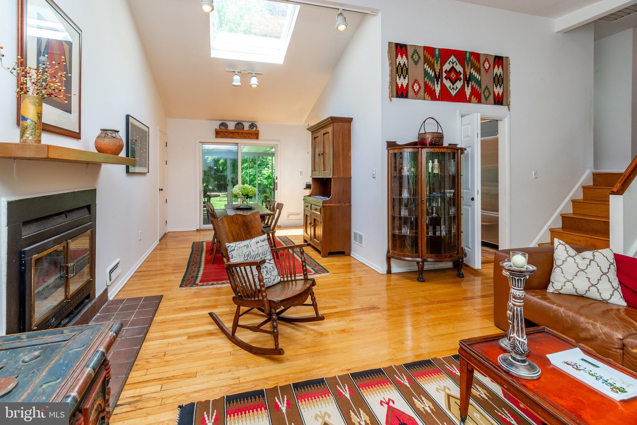 11 Quaker Road Princeton Junction, NJ 08550 - Photo 16 of 75 Dining Room with Skylight