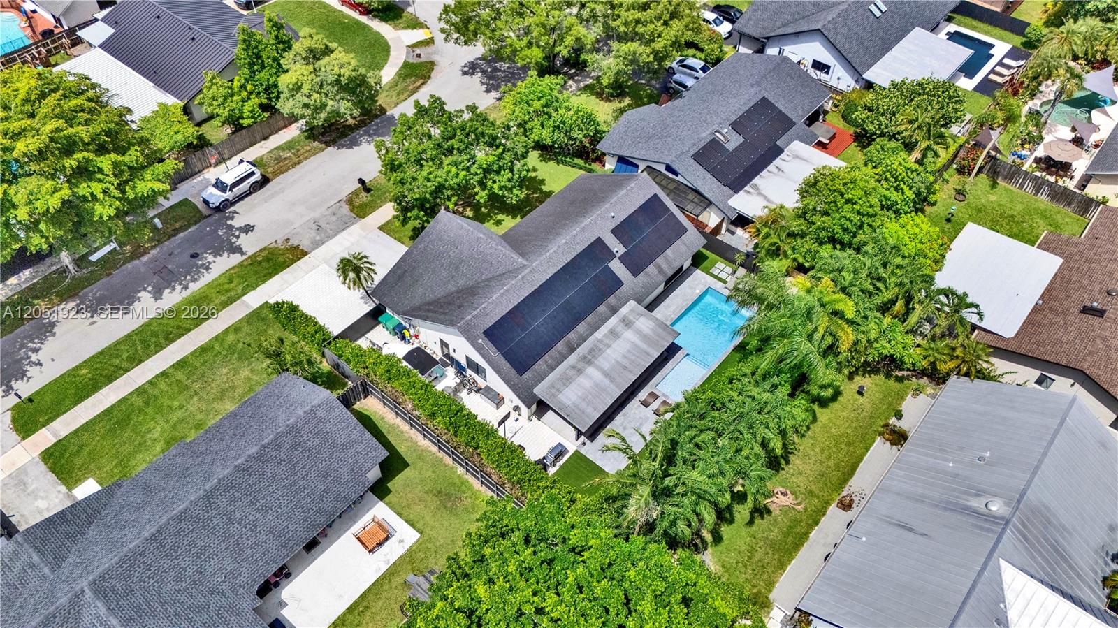 13370 Southwest 99th Terrace Miami, FL 33186 - Photo 41 of 46