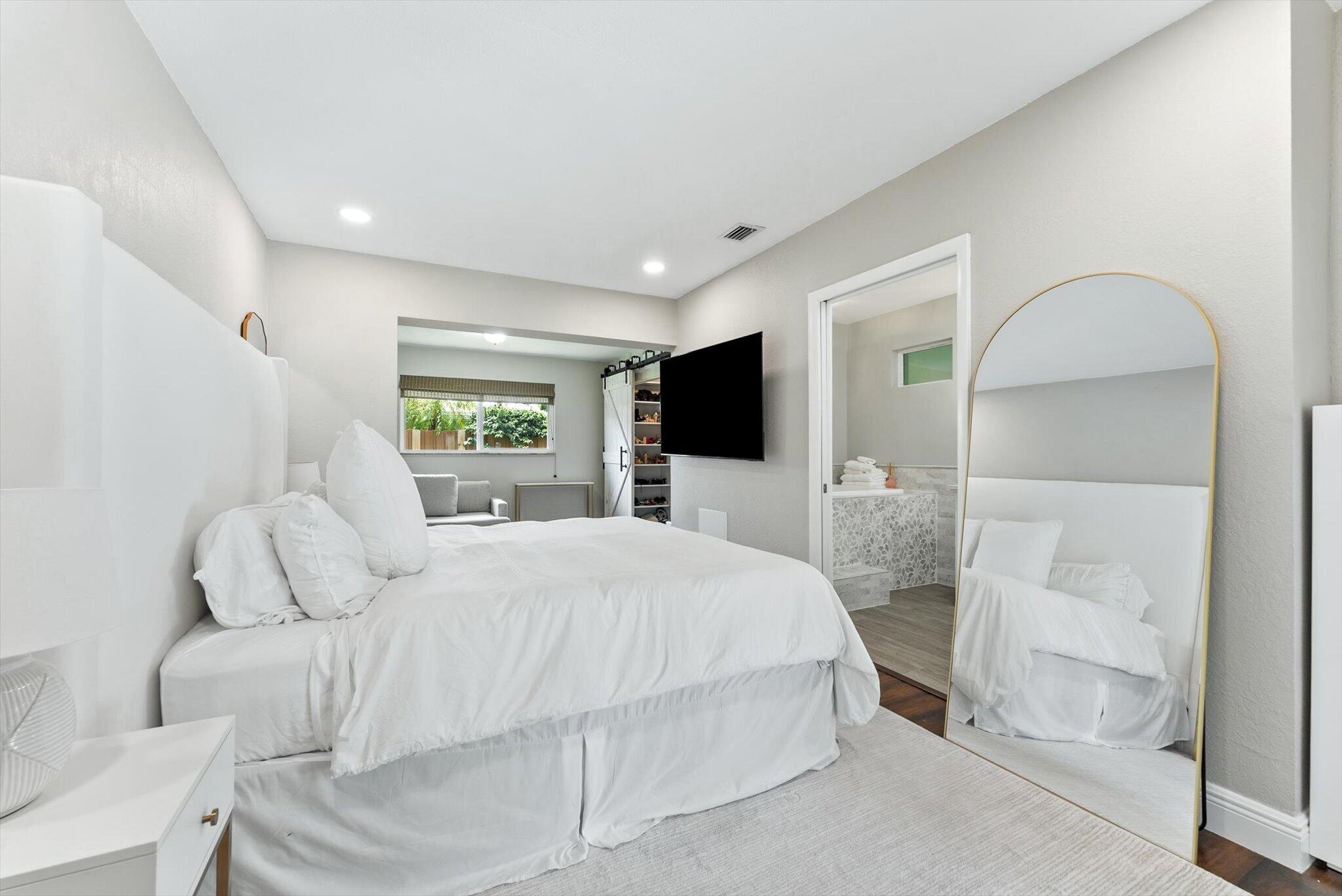 1051 Northwest 3rd Street Boca Raton, FL 33486 - Photo 16 of 52 master bedroom