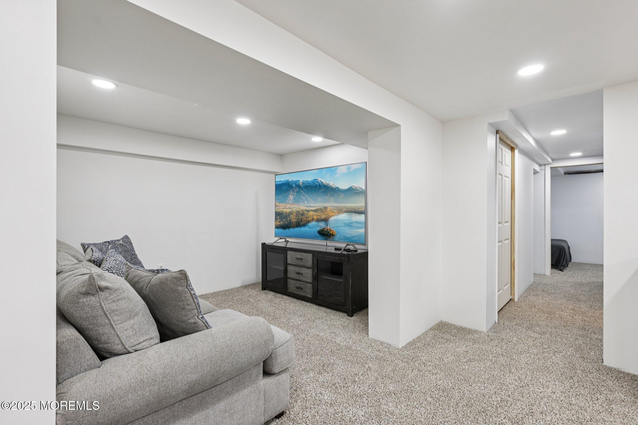 3 Duke Lane Hazlet, NJ 07730 - Photo 19 of 50 a living room with furniture