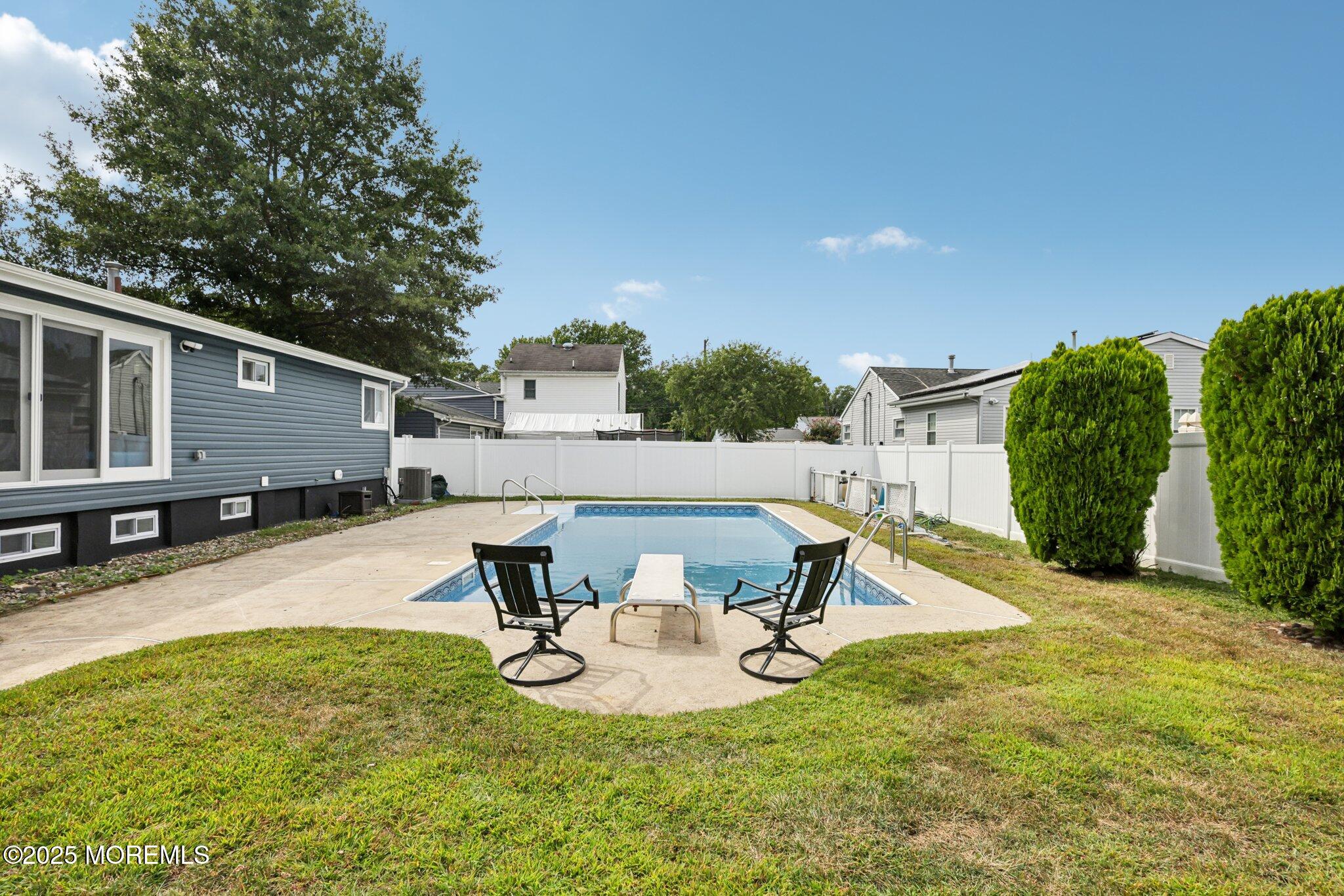 3 Duke Lane Hazlet, NJ 07730 - Photo 44 of 50 .