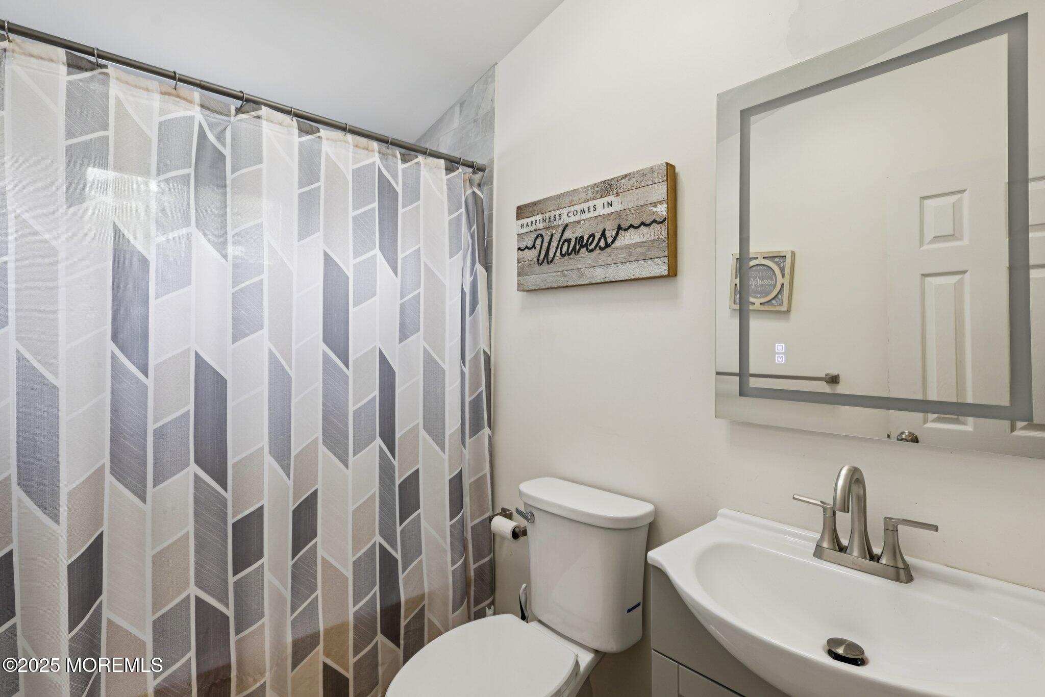 3 Duke Lane Hazlet, NJ 07730 - Photo 10 of 50 UPPER LEVEL BATHROOM