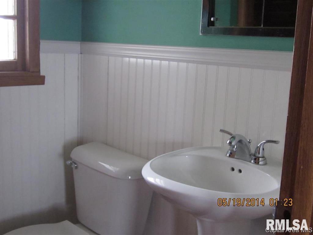 1956 Ridge Road Aledo, IL 61231 - Photo 3 of 18 Gallery Image 3