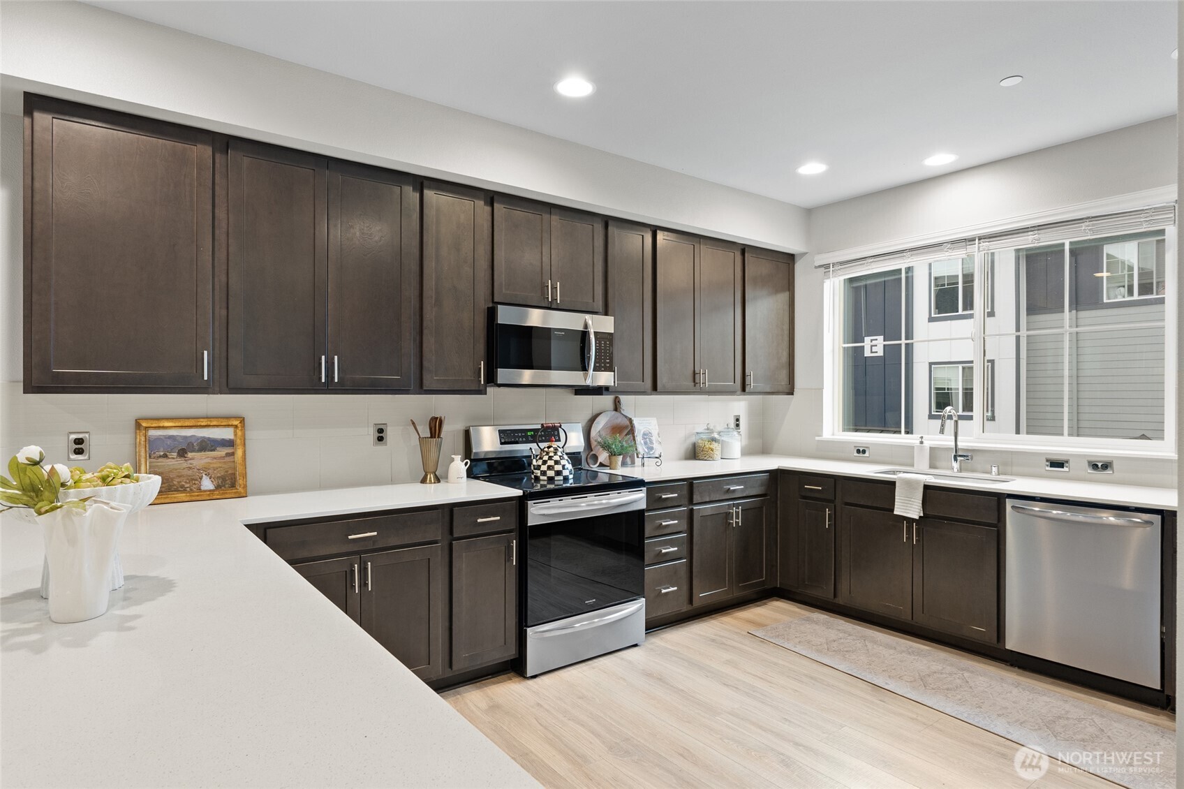 1621 Seattle Hill Road, Unit F4 Bothell, WA 98012 - Photo 9 of 40