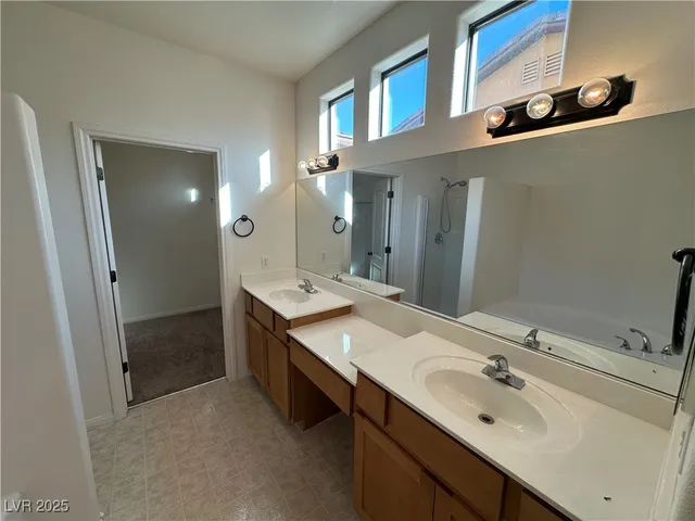 $1,799 | 9109 Fusion Drive, Las Vegas, NV 89129