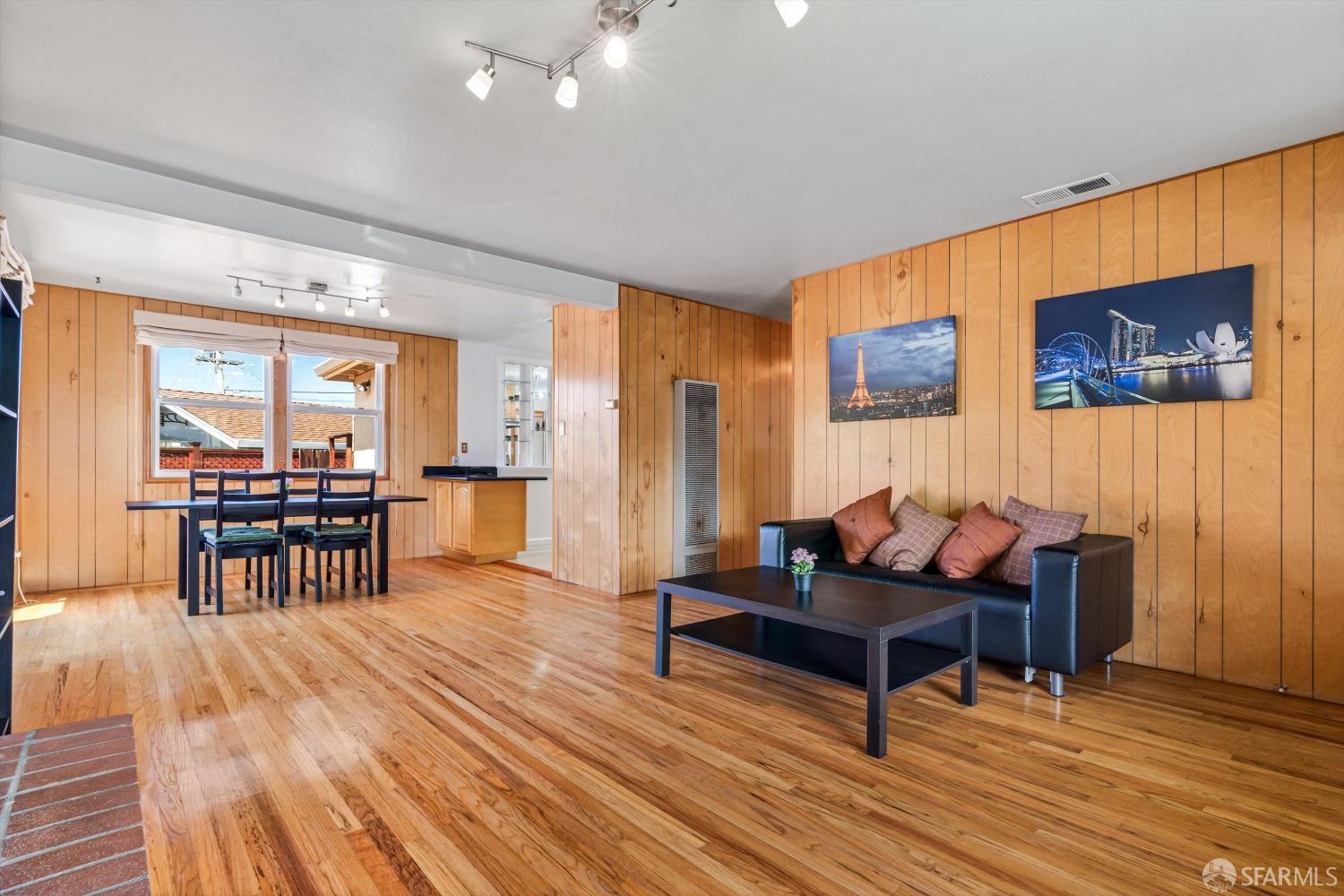 1220 Peralta Road Pacifica, CA 94044 - Photo 4 of 33 Gallery Image 4