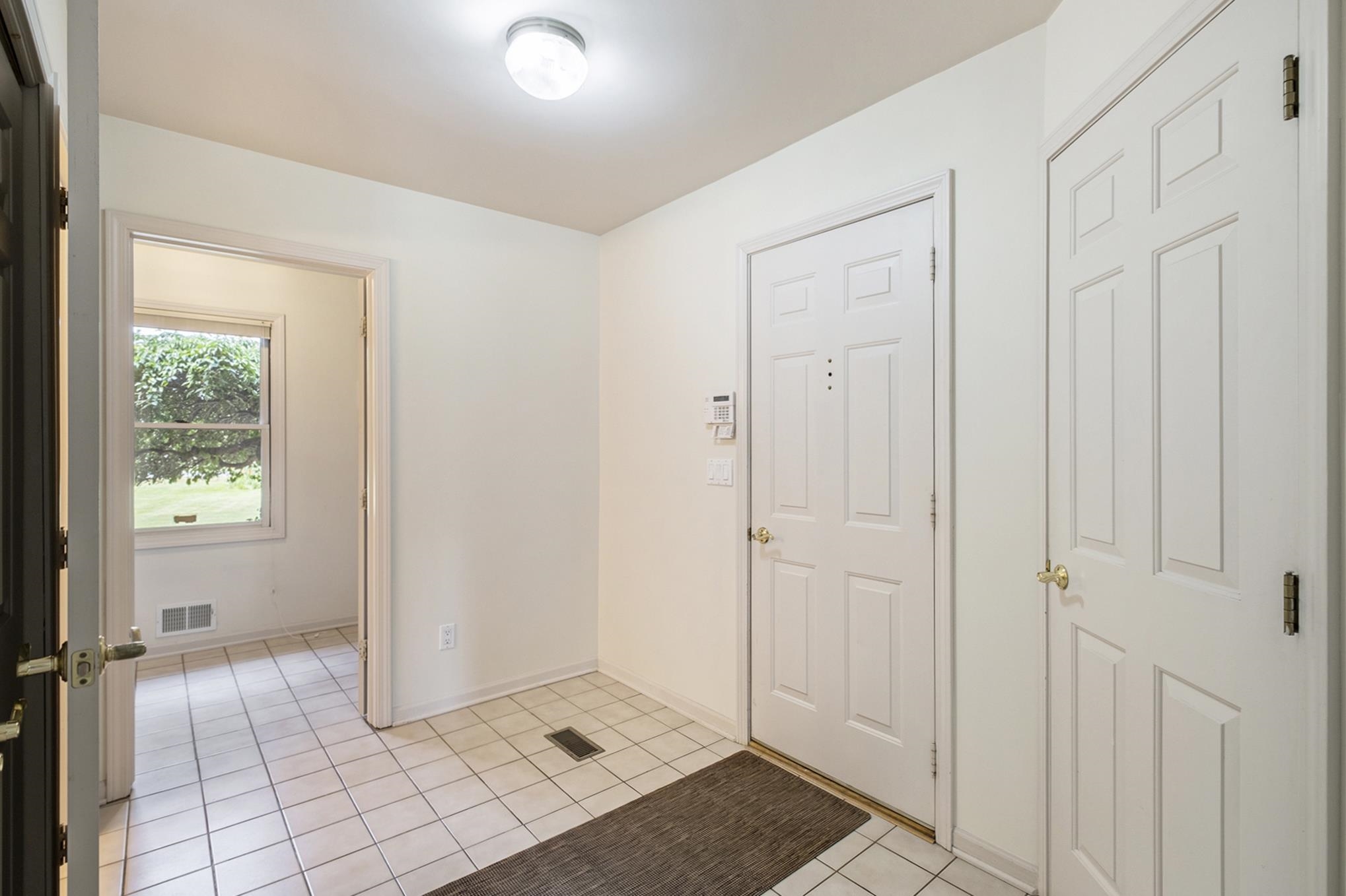 4335 South Genesee Road Grand Blanc, MI 48439 - Photo 28 of 47 50146604-04967879-090c-4561-893b-94faa193c099.JPG