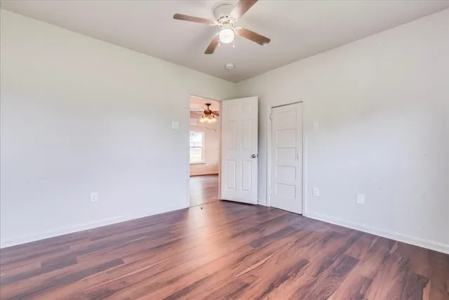 $335,000 | 112 Gazley Street, Smithville, TX 78957